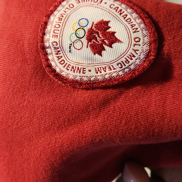 Red Canada Hoodie - Picture 2 of 2